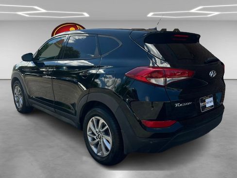 Used 2016 Hyundai Tucson SE image 3