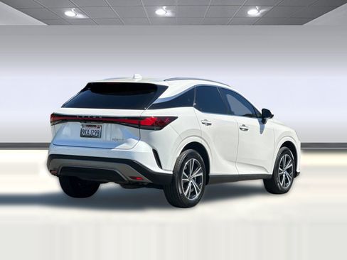 Used 2024 Lexus RX 350 Premium w/ Accessory Package (Z1) FWD image 9