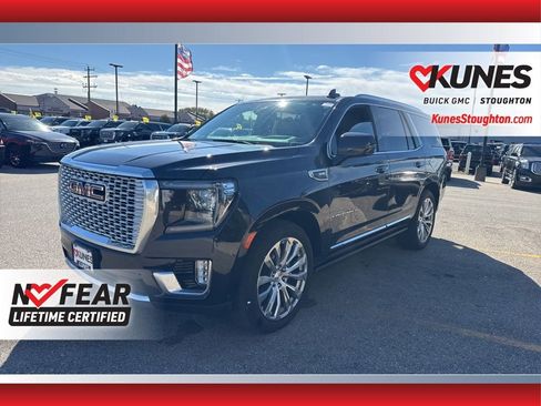 Used 2024 GMC Yukon Denali w/ Denali Reserve Package image 6