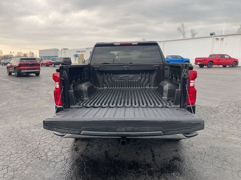 Used 2024 Chevrolet Silverado 1500 LT AWD/4WD image 24