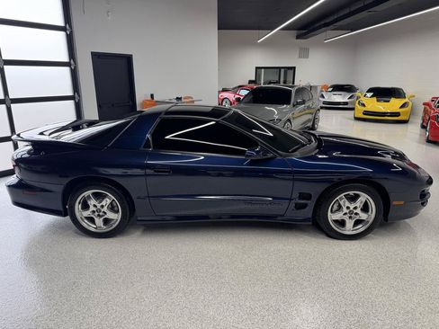 Used 2001 Pontiac Firebird Trans Am w/ SLP Firehawk Pkg RWD image 17