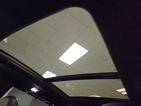 Used 2024 Toyota Grand Highlander AWD Hybrid image 19