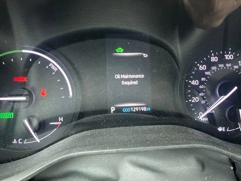 Used 2021 Toyota Sienna XSE w/ XSE Plus Package AWD/4WD image 5