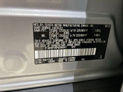 Used 2023 Toyota RAV4 XLE w/ Convenience Package FWD image 31