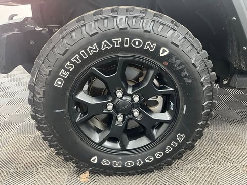 Used 2021 Jeep Wrangler Unlimited Sport image 14