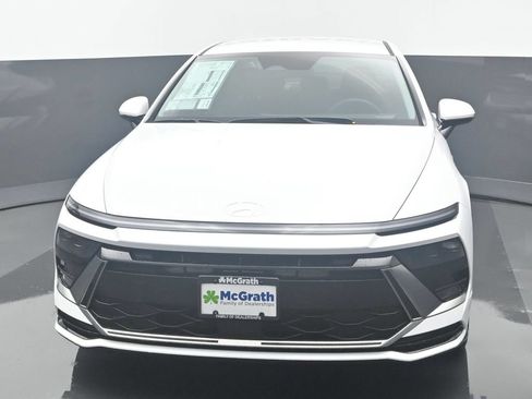 Certified 2025 Hyundai Sonata SEL AWD/4WD image 6