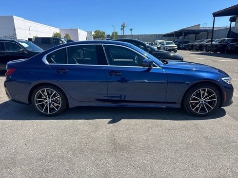 Used 2020 BMW 330i Sedan w/ Driving Assistance Package RWD image 4