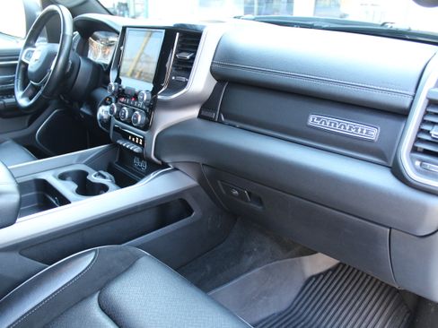 Used 2022 RAM 1500 Laramie w/ Sport Appearance Package image 20