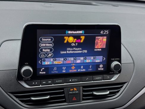 Used 2021 Nissan Altima 2.5 SV image 11