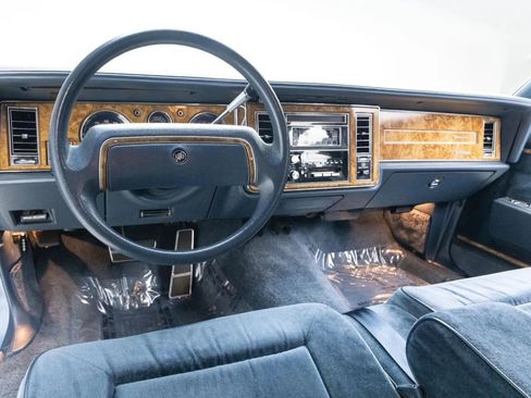 Used 1990 Buick Le Sabre Estate RWD image 5