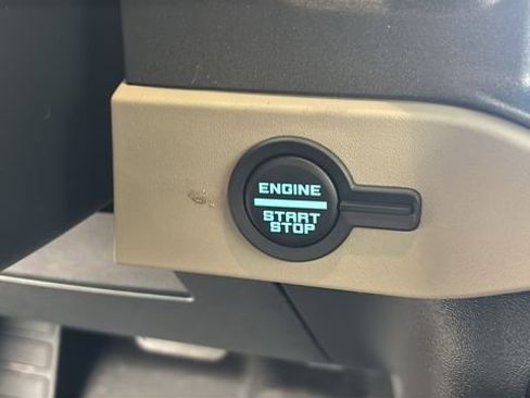 New 2026 Ford Bronco Big Bend w/ Black Diamond Package image 12