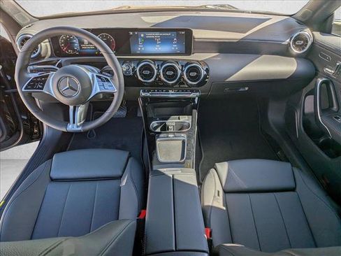 New 2026 Mercedes-Benz CLA 250 image 12