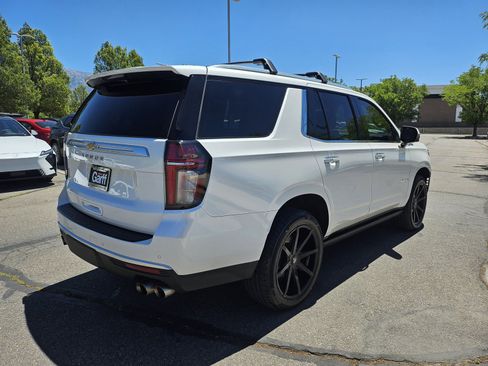 Used 2021 Chevrolet Tahoe High Country w/ Premium Package AWD/4WD image 5