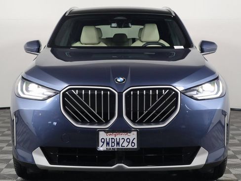 Used 2026 BMW X3 xDrive30i w/ Convenience Package AWD/4WD image 2