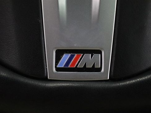 Used 2022 BMW M550i xDrive w/ Executive Package image 35