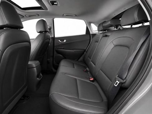 Used 2023 Hyundai Kona Limited FWD image 18
