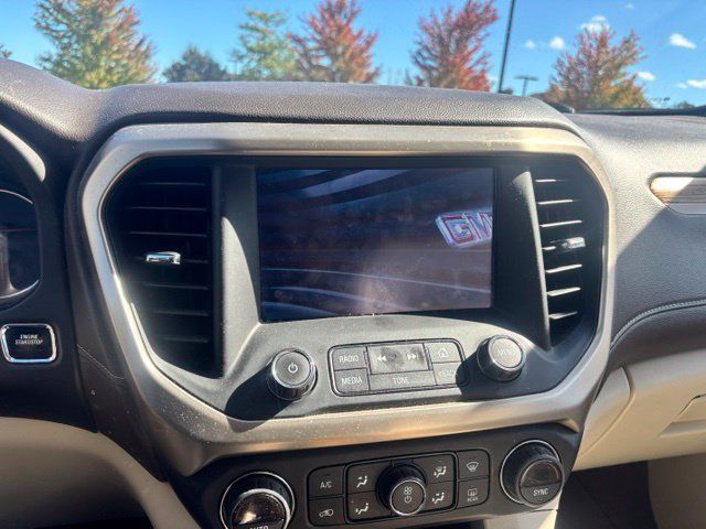 Used 2017 GMC Acadia Denali w/ Technology Package AWD/4WD image 12