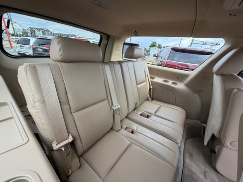 Used 2014 GMC Yukon XL Denali AWD/4WD image 7