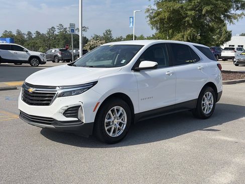 Used 2022 Chevrolet Equinox LT FWD image 3