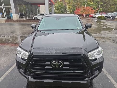 Used 2023 Toyota Tacoma SR image 1