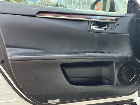 Used 2017 Lexus ES 350 350 w/ Premium Package image 9