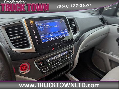 Used 2020 Honda Ridgeline RTL image 17
