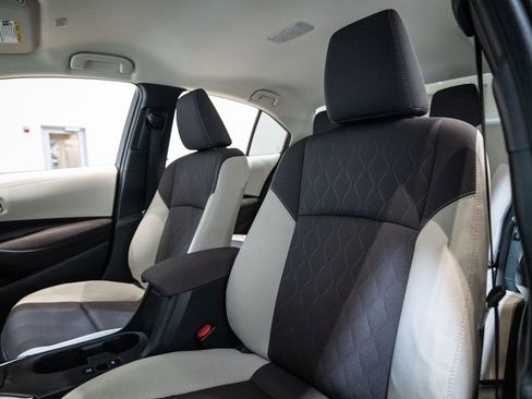 Certified 2024 Toyota Corolla LE image 6