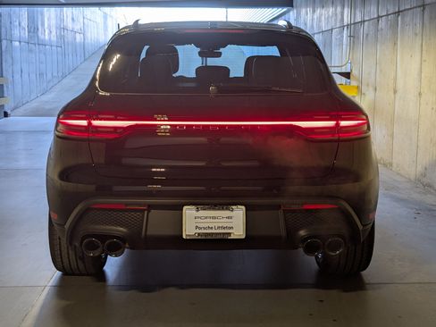 New 2026 Porsche Macan image 8