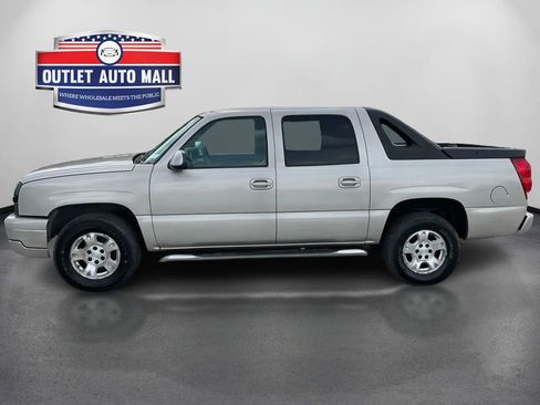 Used 2006 Chevrolet Avalanche Z66 w/ Sun And Sound Package image 6