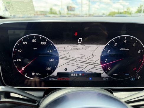 Certified 2023 Mercedes-Benz GLC 300 4MATIC w/ Exclusive Trim Package image 24