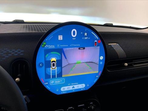 Certified 2025 MINI Cooper S image 17