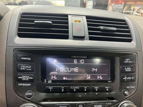 Used 2004 Honda Accord EX image 16