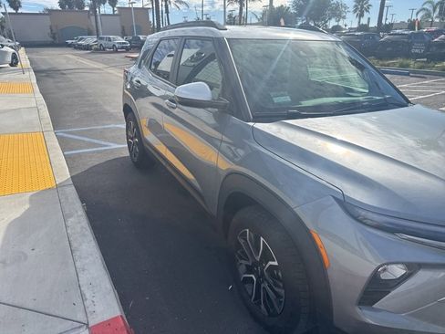 Used 2025 Chevrolet TrailBlazer ACTIV w/ Driver Confidence Package image 31