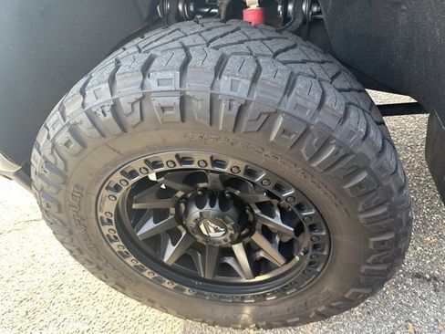 Used 2022 Chevrolet Silverado 3500 High Country w/ Z71 Off-Road Package image 15