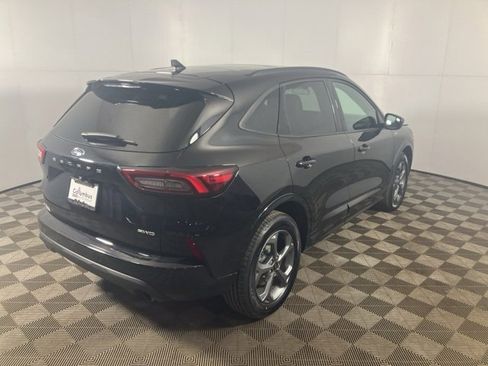 Used 2023 Ford Escape ST-Line w/ Tech Pack #1 image 9