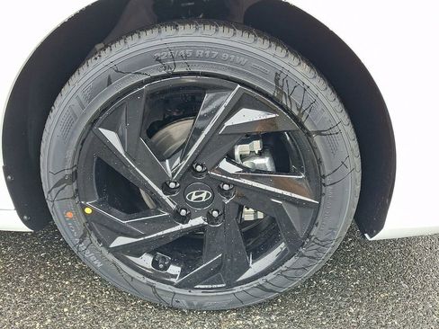 New 2026 Hyundai Elantra Sport FWD image 5