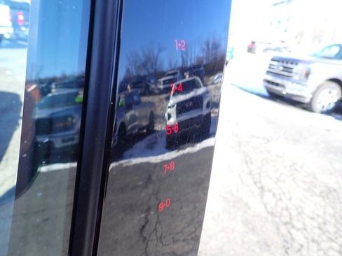 Used 2020 Ford Escape SE image 13