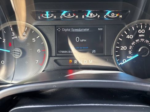 Used 2019 Ford F150 XLT w/ Equipment Group 302A Luxury AWD/4WD image 26