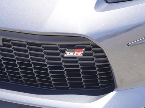 Used 2026 Toyota GR86 Premium w/ ALL Weather Mat Package (TMS) RWD image 9