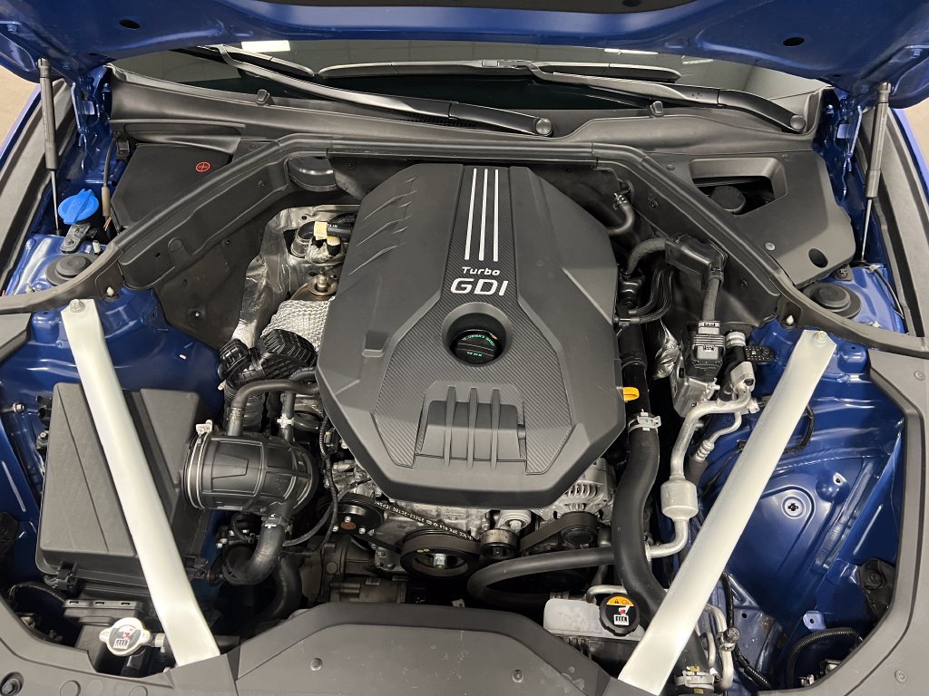 Used 2023 Genesis G70 2.0T w/ Sport Prestige Package RWD image 22