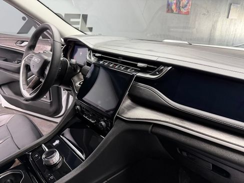 Used 2022 Jeep Grand Cherokee Limited 4xe AWD/4WD image 51