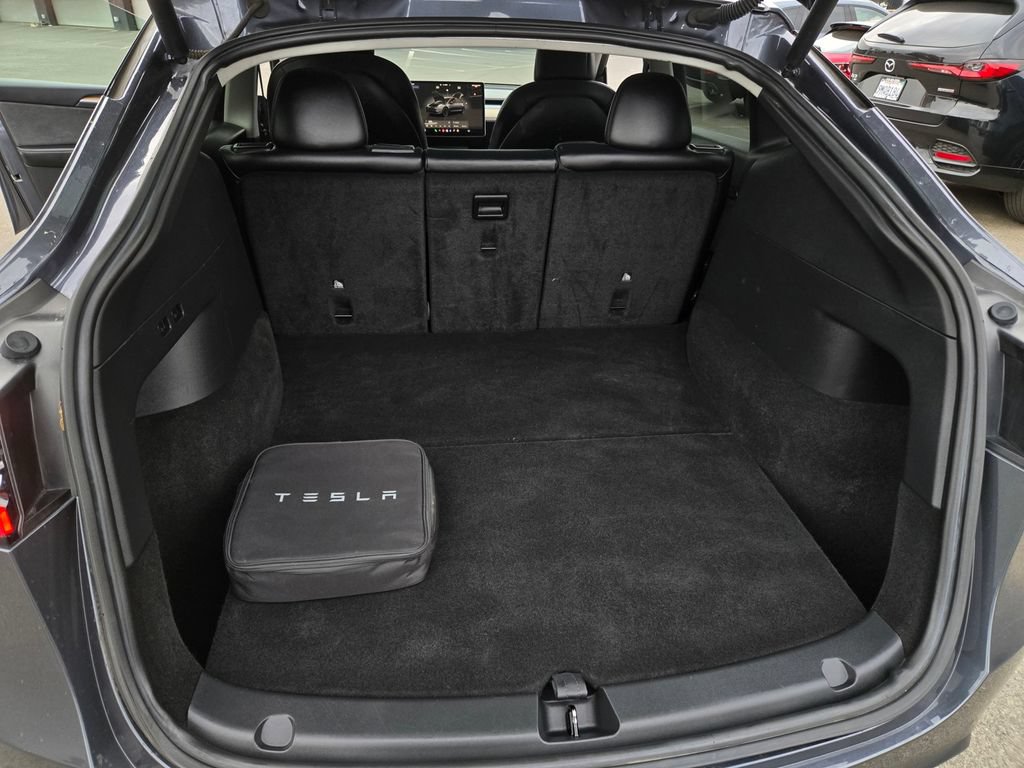 Used 2022 Tesla Model Y Performance AWD/4WD image 26