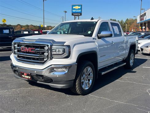 Used 2017 GMC Sierra 1500 SLT image 2