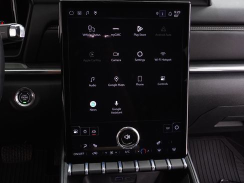 Used 2026 GMC Terrain Elevation w/ Technology Package II image 24