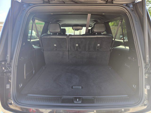 Used 2025 Jeep Wagoneer L Series II AWD/4WD image 7