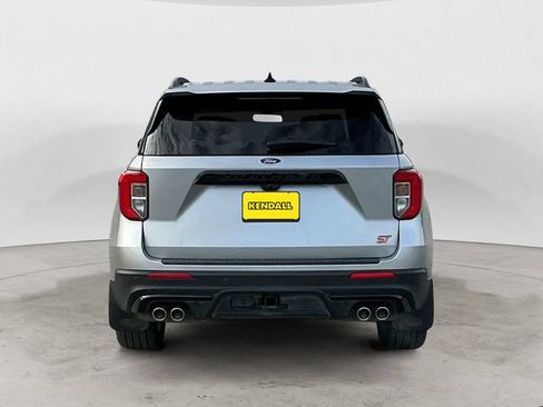 Certified 2024 Ford Explorer ST w/ Equipment Group 401A AWD/4WD image 4