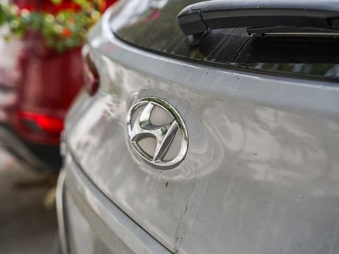 Used 2023 Hyundai Kona SEL w/ Cargo Package image 10