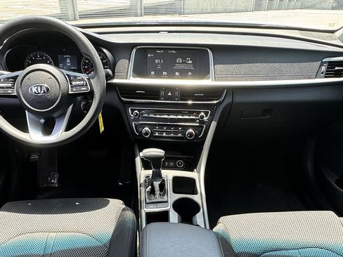 Used 2020 Kia Optima LX image 22
