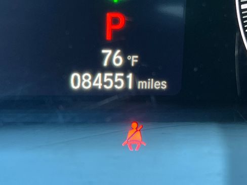 Used 2022 Honda Accord Hybrid image 24