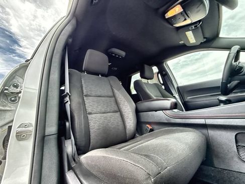 Used 2025 Dodge Durango GT AWD/4WD image 25
